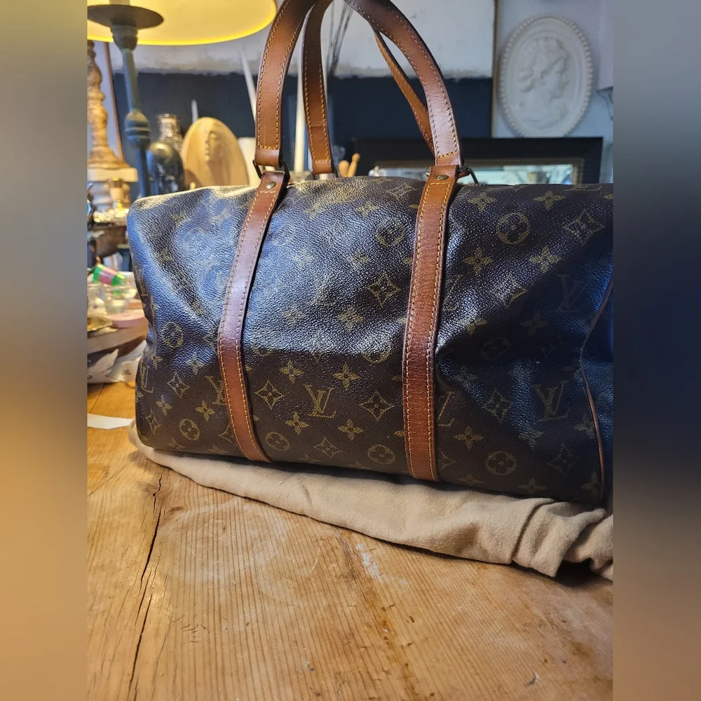 Louis Vuitton Sac Souple 35
